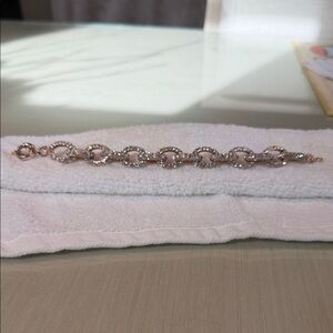 Source Unknown Gold and Silver Link Bracelet